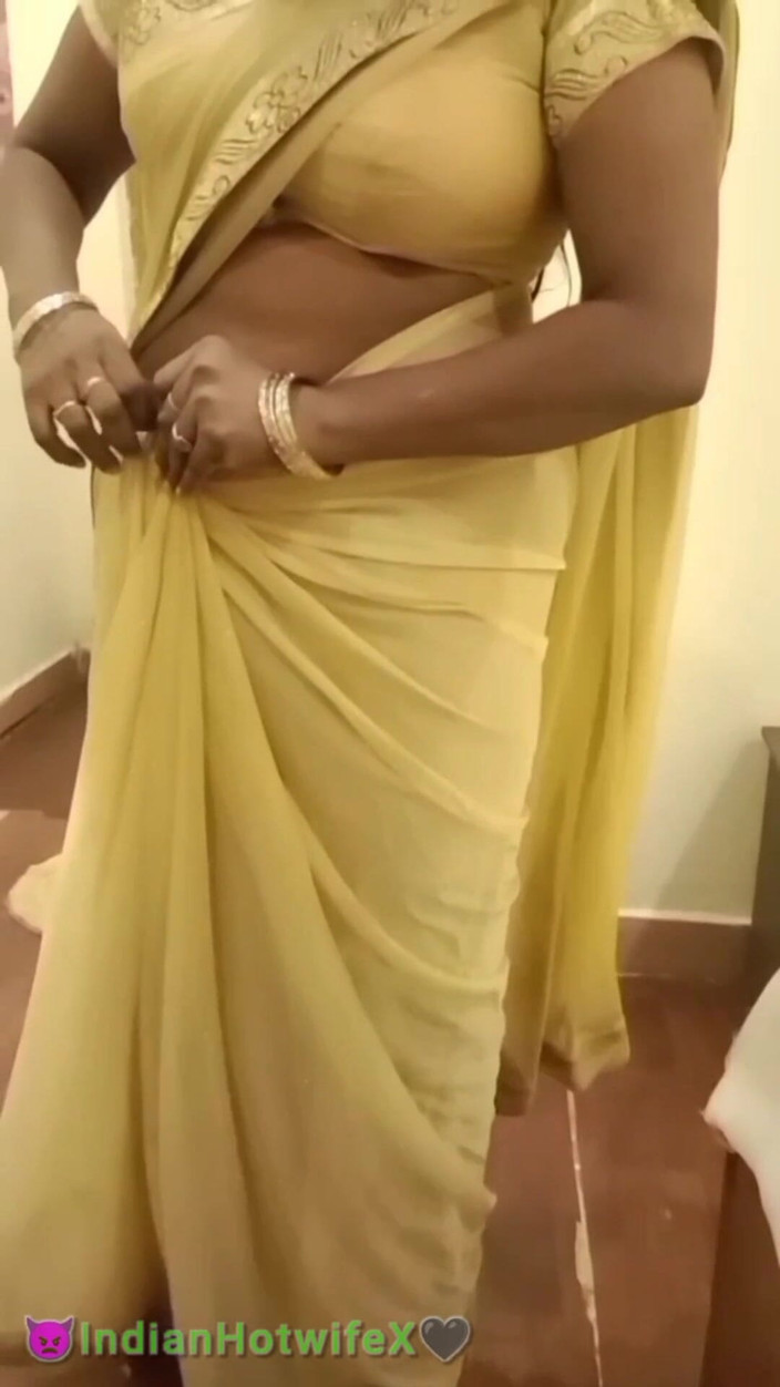 RenuRaj: Indiana do sul da Índia, tamil esposa brinca com seu marido...