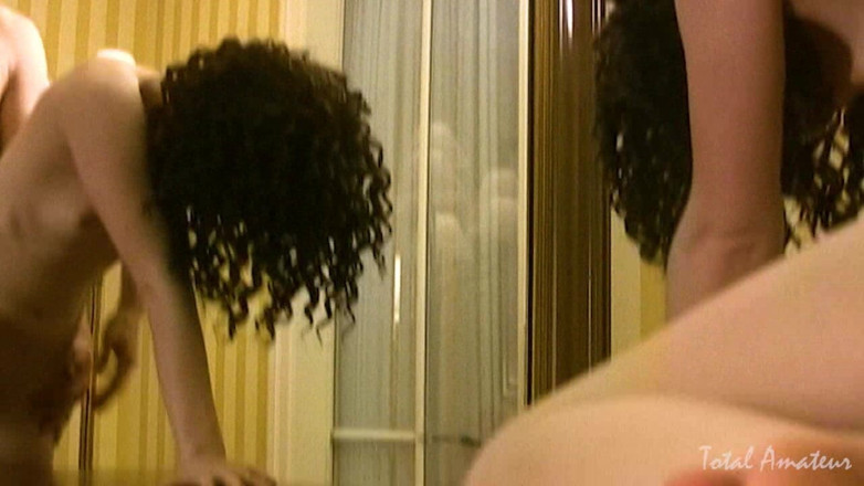 Bigsexy Films: Heidi Robbins - Groupie Fucked, Facialed