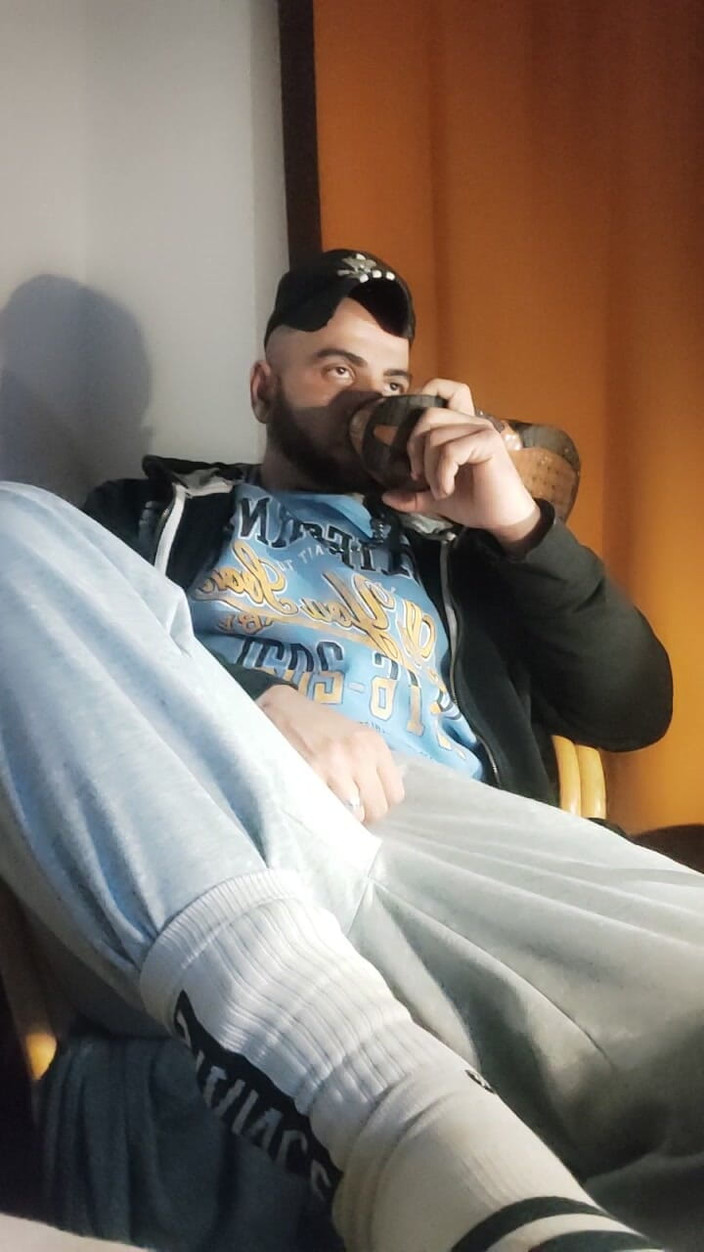 SmokedAlloy2: Dj-bro pis en spelletjes met vuile sokken.... Hamer erop!