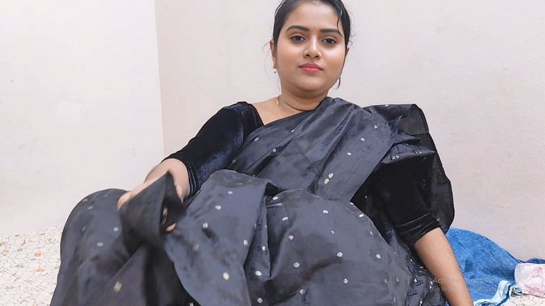 Your-Eshita: バングラの美しいデシ、ホットでセクシーなバービー・コーがほとんどフェラしない、楽しんでる動画。