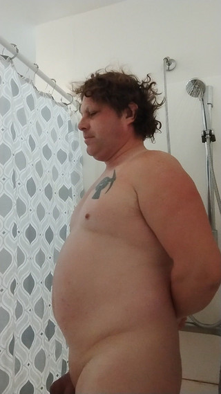 JG Risk: 2025年4月12日 午後の昼寝後のシャワー