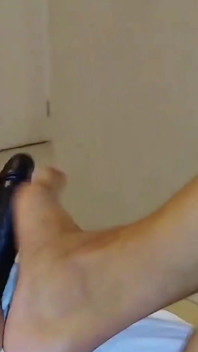 Footjob Feet Gorgeous Performs Fetish