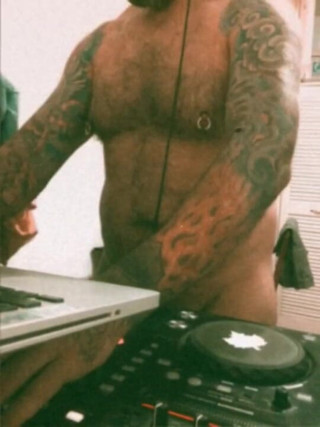 Phillholes: Un arrapa dj