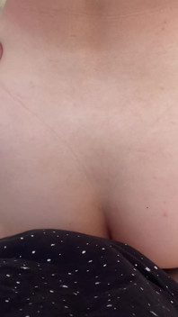 Seks luar di Alam Semula Jadi! Kongkek blonde di laluan mendaki! POV!