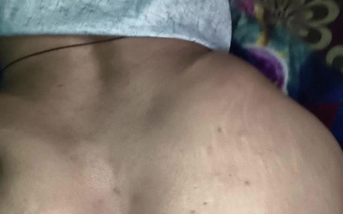 desilaunda96: Freundin in sein haus und hat sex mit ihr auf...