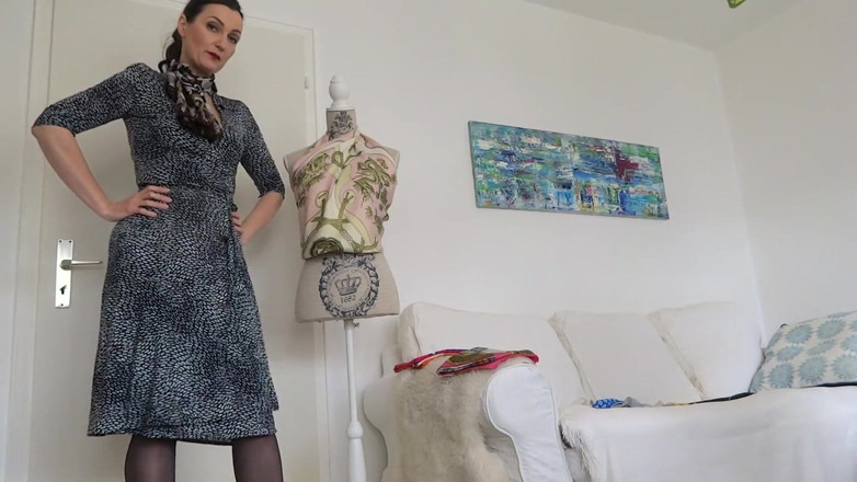 Lady Victoria Valente: Today we practice tying silk scarves
