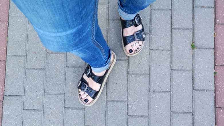 Heelex: Sexy platform sandals