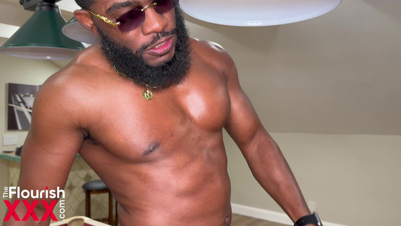 The Flourish XXX: Більярдний зал, великий чорний член, тріо