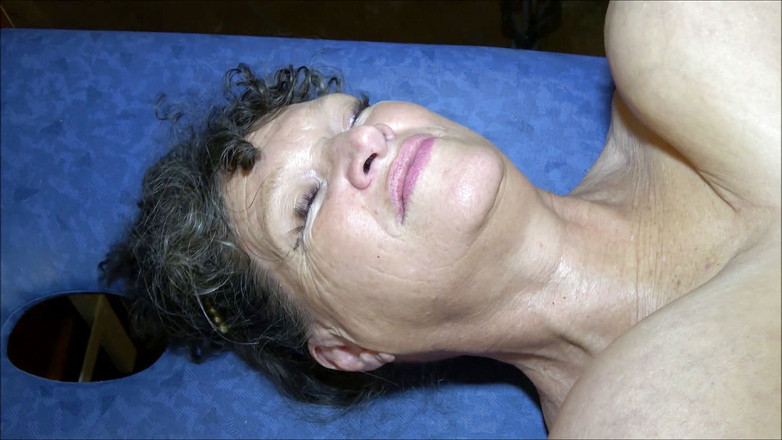 Camilla Creampie Girls: カミラとバスティ・キムの経験