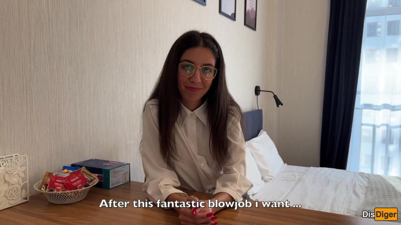 Dis Diger: Une sexologue parle et montre comment se faire sodomiser ! Avec...