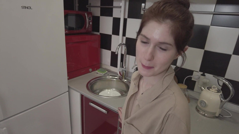 LoveHomePorn: Wife Takes a Break to Suck My Cock