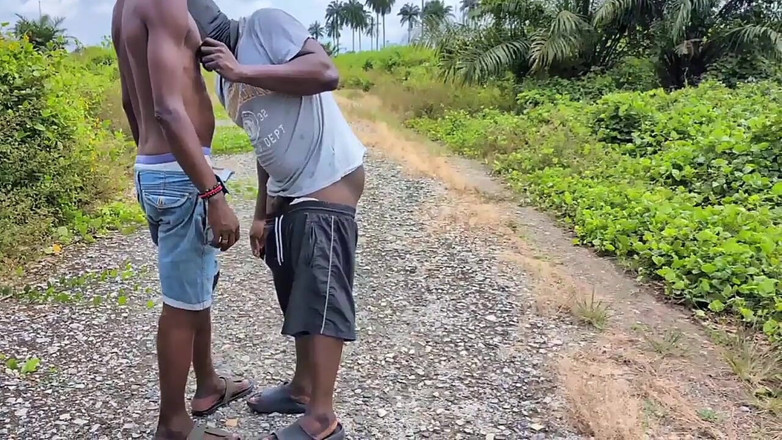 BLACKSHOOTERR: Fucking in the Middle of the Road