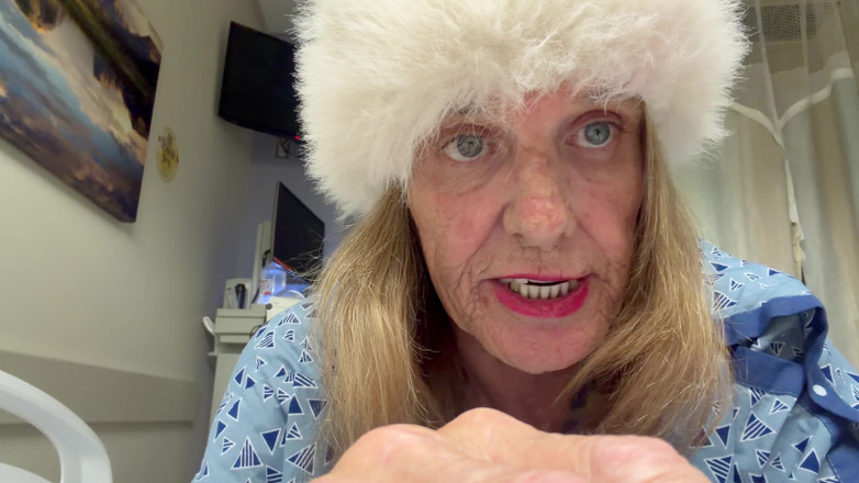 Lizzy Yum: Lizzy Yum Status Update 9
