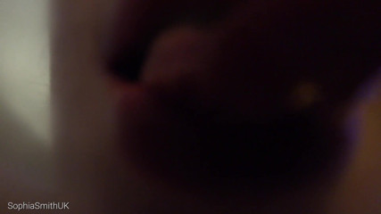 SophiaSmithUK: ASMR a big kiss