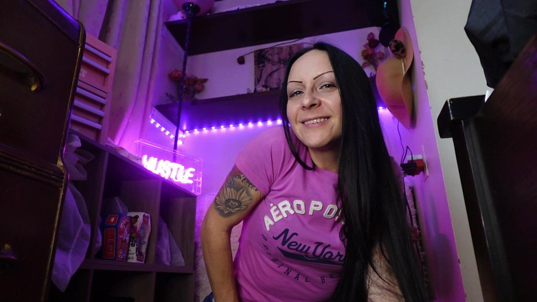 Raven Willow: Związany ukarany na mojej podłodze