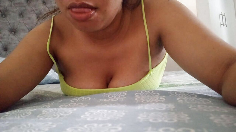 PATY PATY: メキシコのラティーナは、リコが潮吹きオナニーをしている週末に得た性交を語る