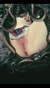 Do You Want the Whole 6minute Video of Me Using My Dildo Close up Baby?