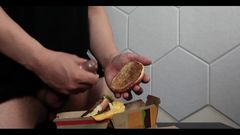 UnderXiaoQiang: Большой Мак с моим соусом для спермы