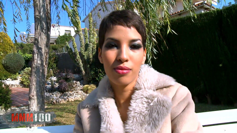 MMM100: Jasmine Arabia, entretien vidéo sexy avec Jasmine Arabia