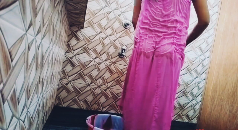 Teensex: I Spied on My Hot Bhabi in the Shower and...