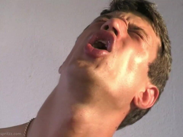 Spritzz: Gagging for It