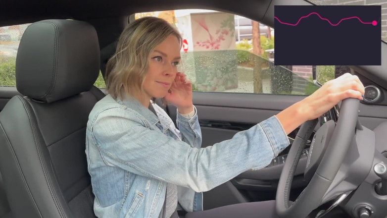 Serenity Cox: Éjacule sur le disque dur avec un vibromasseur télécommandé Lush