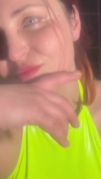 Dominacja plastikowej torby w lateksie minidress POV