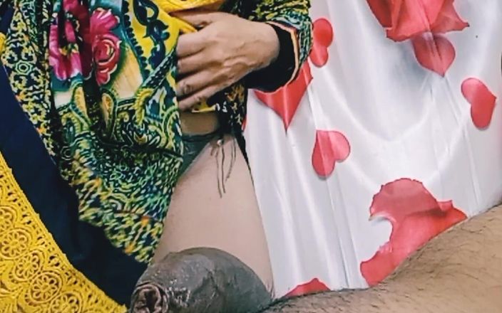 Bolly Karma: Sexy Tight Pussy Cutie Gets Laid with Boyfriend