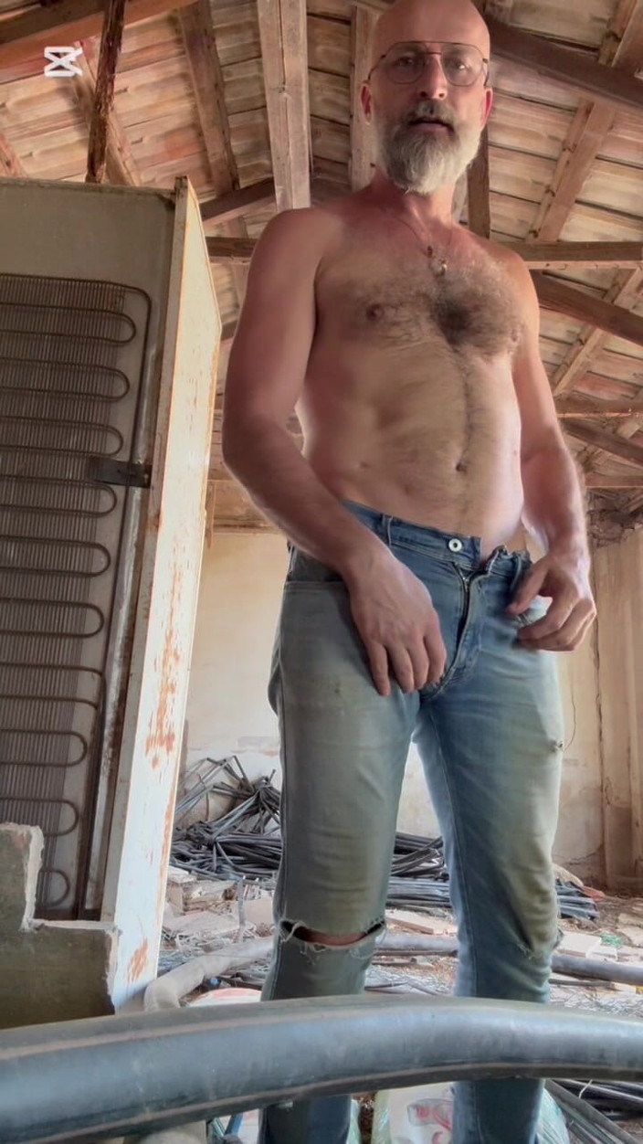 FerLuciDaddy: Hard Working Stepdaddy