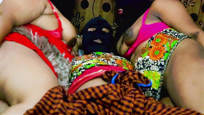 Hoktoml99: Threesome Indian Village Girl First Time Sex Video, Desi Tight...