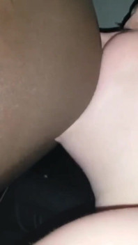흑인 대물 자지 Nata4sex를 빠는 Youngenglishbbw