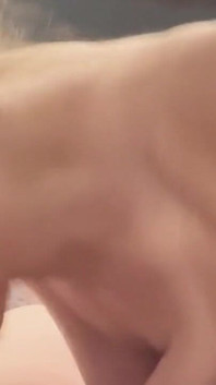 Umarım herkes harika bir cuma geçiriyordur! Yarın haftalık anal videom ve Mike Th ile biraz farklı bir şey yapacağım