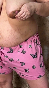 Knubbig MILF fru få en snabb uppfödning creampie i gammalt hus - Milky Mari