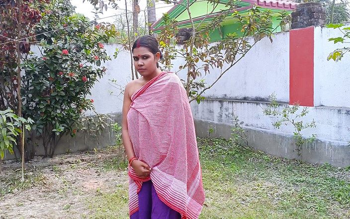 Cine Flix Media: Antim scopa una ragazza del villaggio sul suo video vlog...