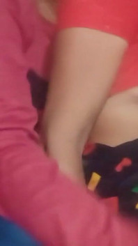 Une bhabhi du village se fait baiser
