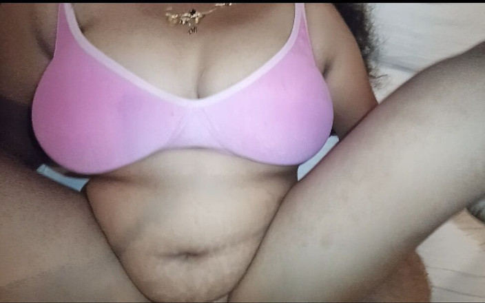 Harder299: 2부 - 어린 배다른 아들과 섹스하는 인도의 발정난 계모