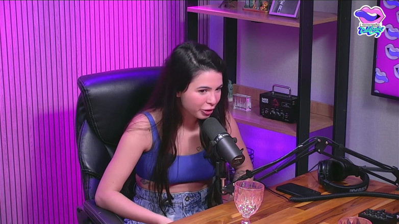 California TV: Clara Wellen Podcast com Natasha Naturista