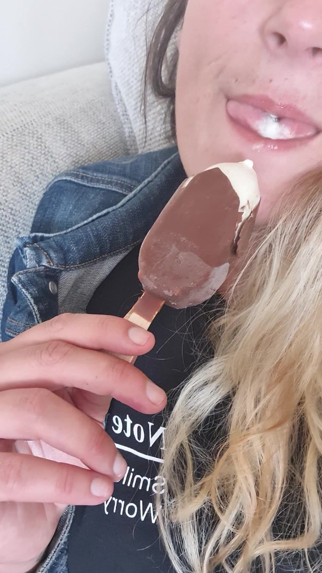 Just a Taste Yumm (Lady N)