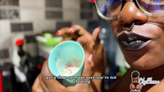 Afrocummy: Il a éjaculé dans ma salade et m’a osé la manger,...