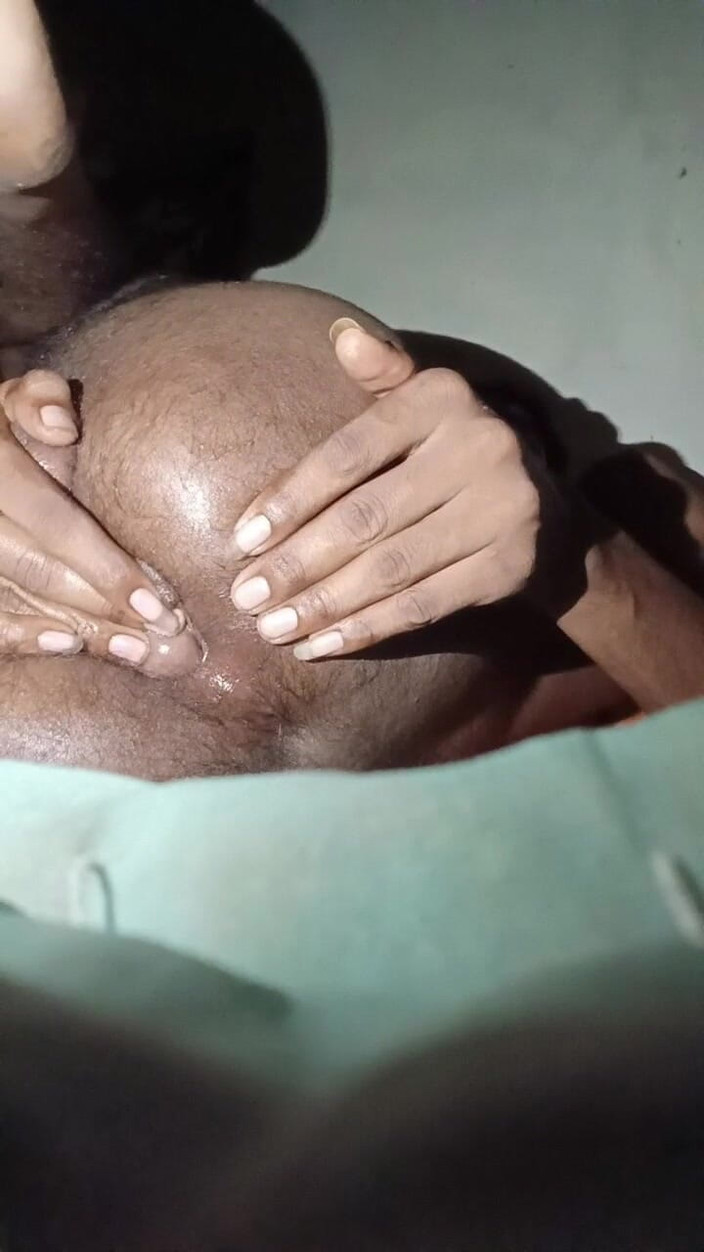 Arvind6355: Dal jsem svého ptáka do zadku část 2