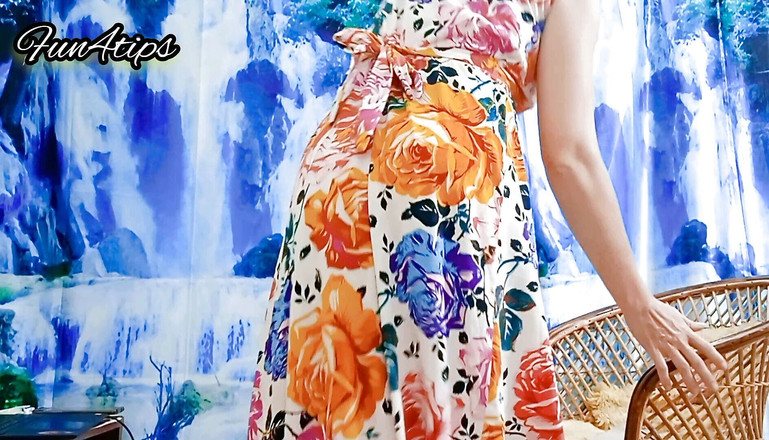 Bolly Karma: Super heta MILF kvinnor knullar för skojs skull.