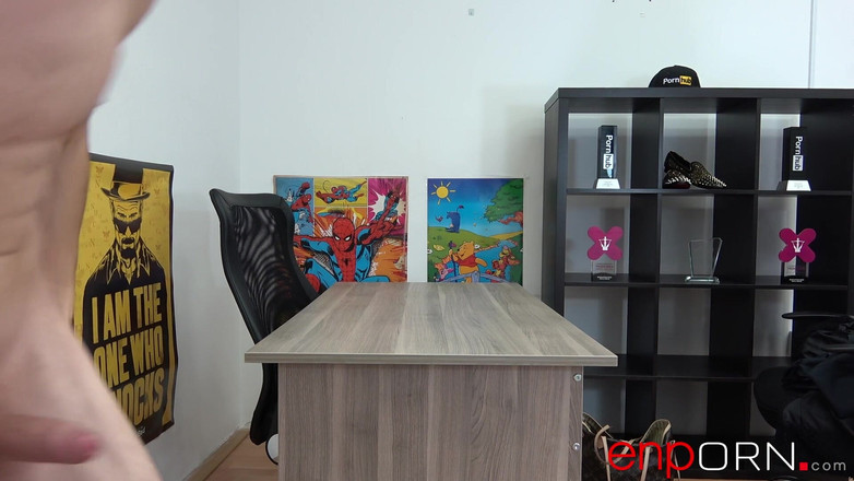 Jordi El Nino Polla: 20-jähriger teenager debütiert im Porno: Sie will influencerin sein (candy Doll)