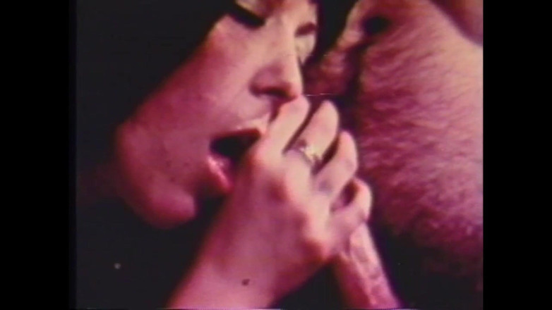 Vintage megastore: Gekke pervert pompt melk af