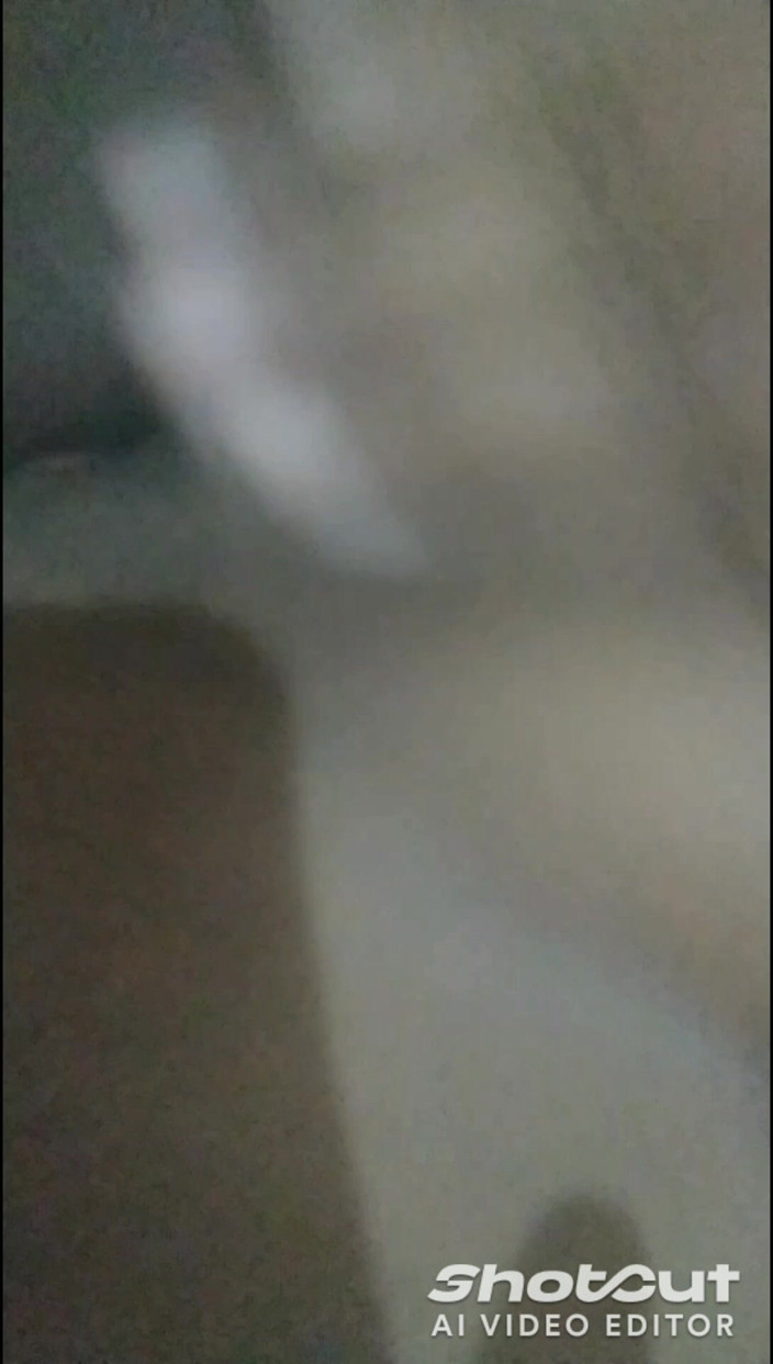 Dr_doom21: Desi Bhabhi Ji Bani Desi Randi Hui Chut Me Khujli...