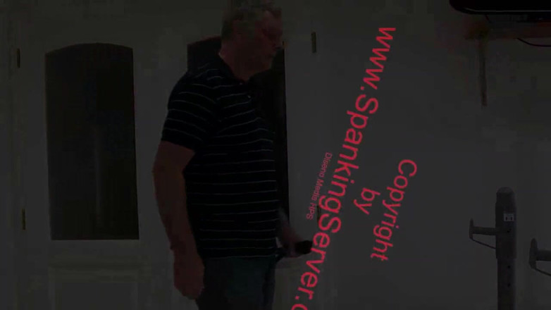 Spanking Server: Laura, brunette teen ass whip