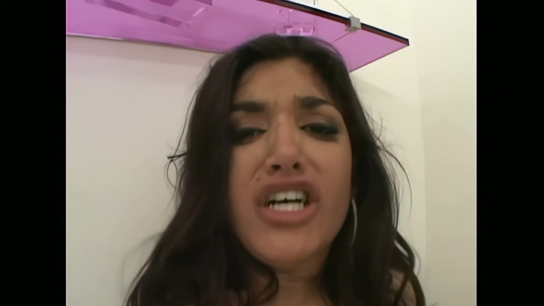 RATATATA!: Leah Jaye: Scopa Forte La Mia Calda Fica Latina