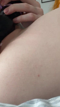 Záběr zblízka na Dildo Fuck & Creamy Orgasmus
