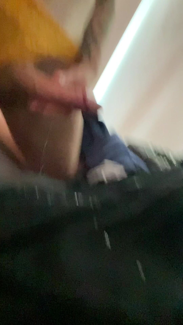 Victgirl: Slintající Girldick