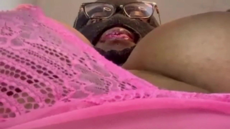 Maeling: Macro Man Clapped with Gigantic Powdered Breasts - Cellphone Overview Version