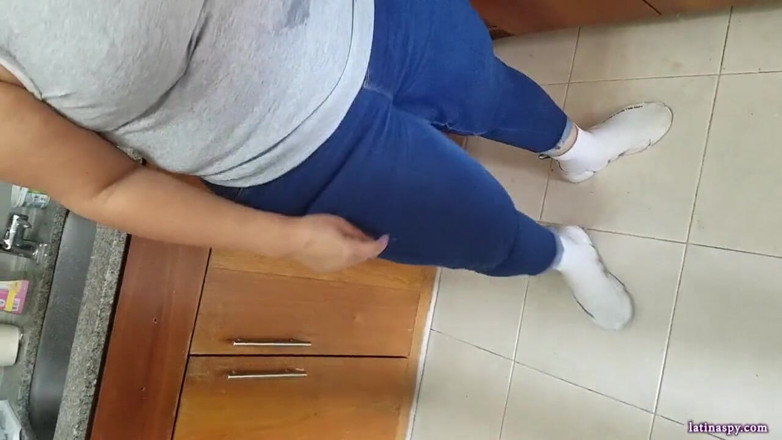 Latinaspy: Ep.67, Tocaculos goes 3XL full video